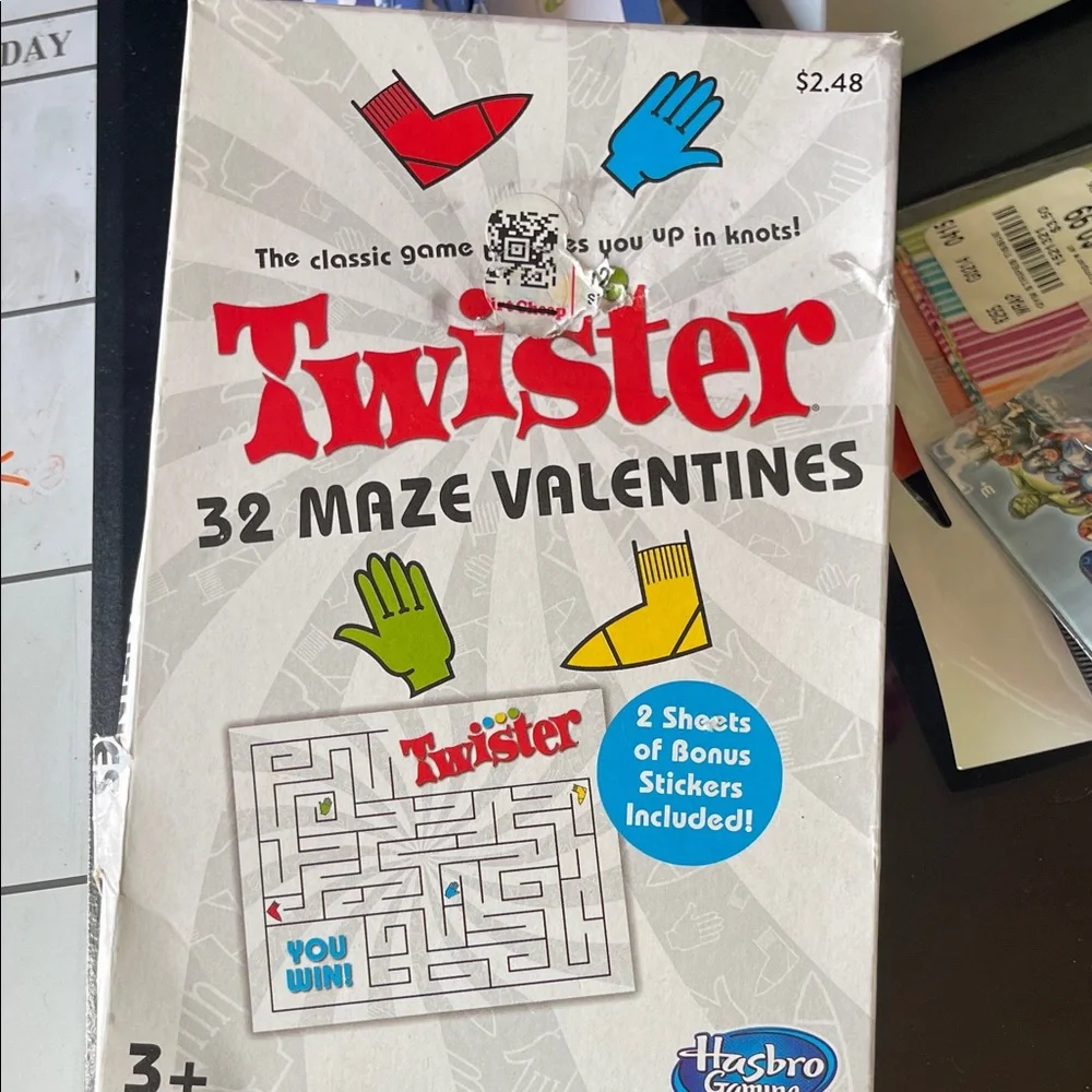 Hasbro Twister Maze Valentines with Bonus Stickers Party and Napkins
